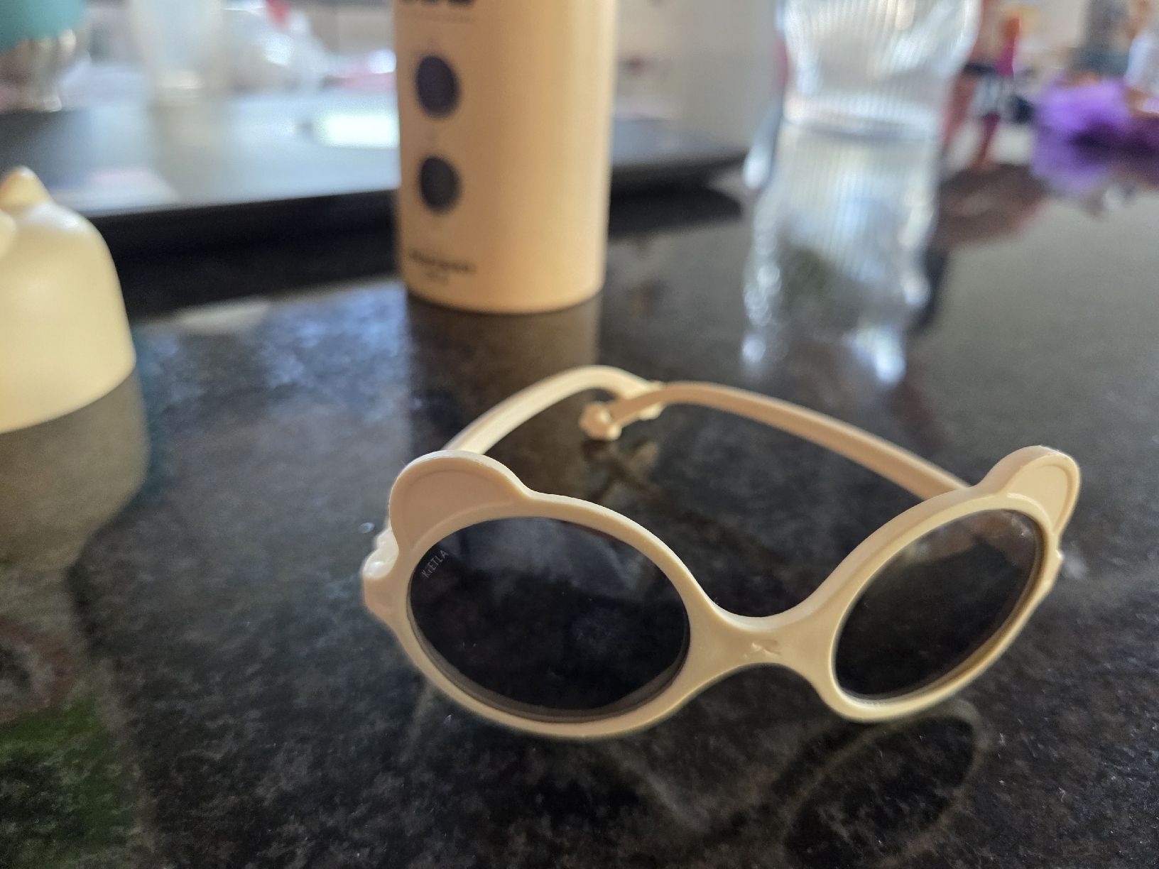 Occhiali & Lenti: Lunettes soleil bébé – Usato da Yens venduto da flo214 2