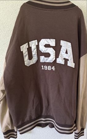 College Jacke Subdued braun Grösse S guter Zustand