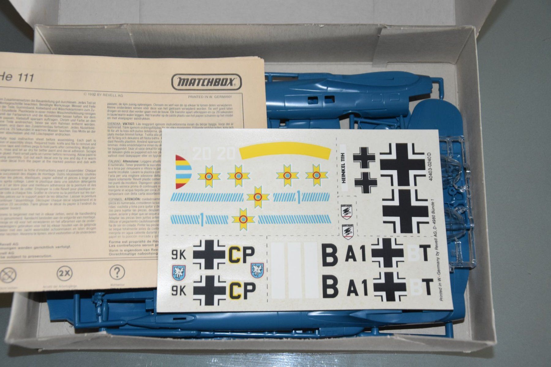 Kit di modellismo & Modellini statici: He-111 v. Matchbox – Nuovo e nell'imballaggio originale da Liestal venduto da estreiter 2