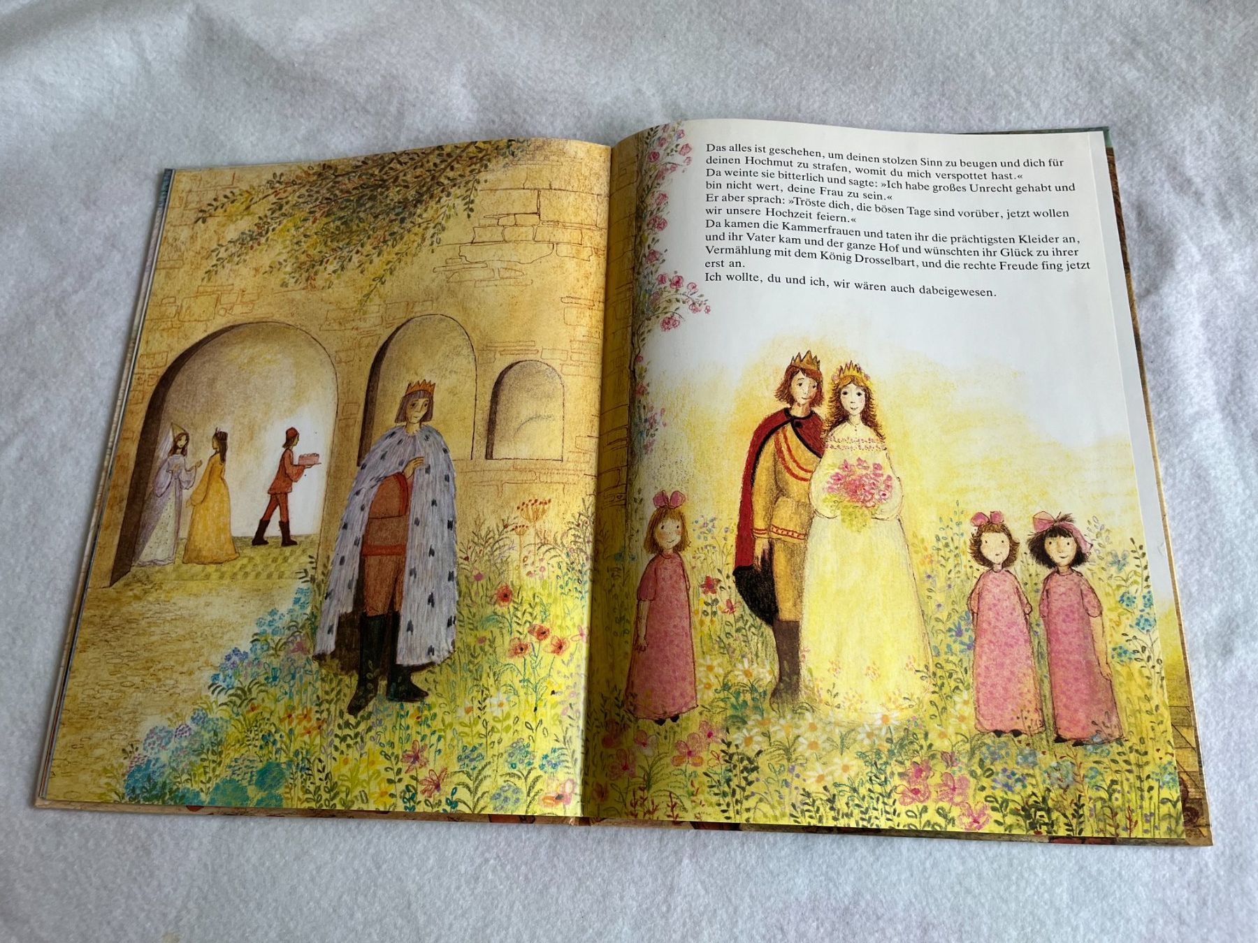 Libri: Märchenbuch "König Drosselbart" Grimm Bernadette NordSüd – Usato da Altendorf venduto da herkules74 9