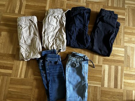 Lot de 6 pantalons/joggers / taille 110