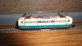 E-Lok BR151 DB beige-grün gebraucht Minitrix Spur N