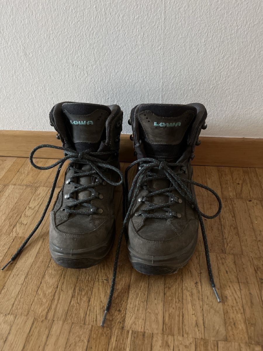 Lowa Scarpe da uomo: Lowa Renegat Wanderschuhe Gr. 39 1/2 – Usato da Greifensee venduto da Steini777