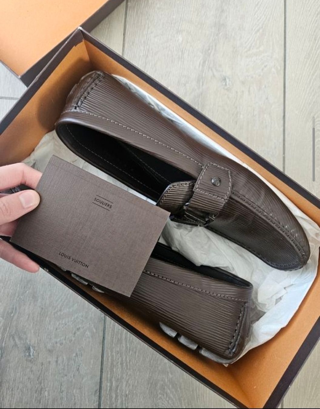 Scarpe da uomo: MOCASSIN LOUIS VUITTON MONTÉ CARLO TAILLE 9.  – Nuovo (secondo la descrizione) da Les Acacias venduto da Capwel78 1