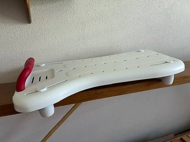 Chaises roulantes: comoda – D'occasion à Muralto par FotoGarbani 2