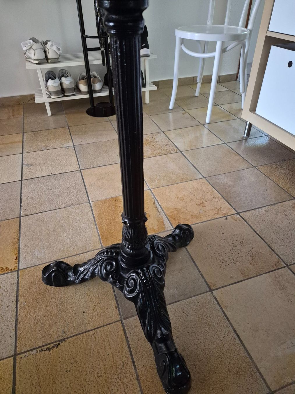 Tables: Marmor Bistro Tisch – D'occasion à Schaffhausen par ora_fpw6 1