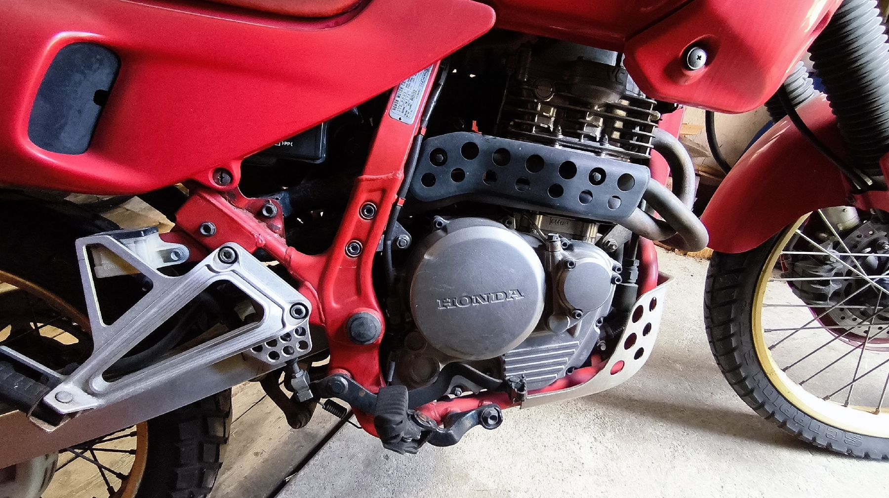 Honda Enduro: Honda NX 650 Dominator  – Usato da Lumino venduto da GiadaG. 5