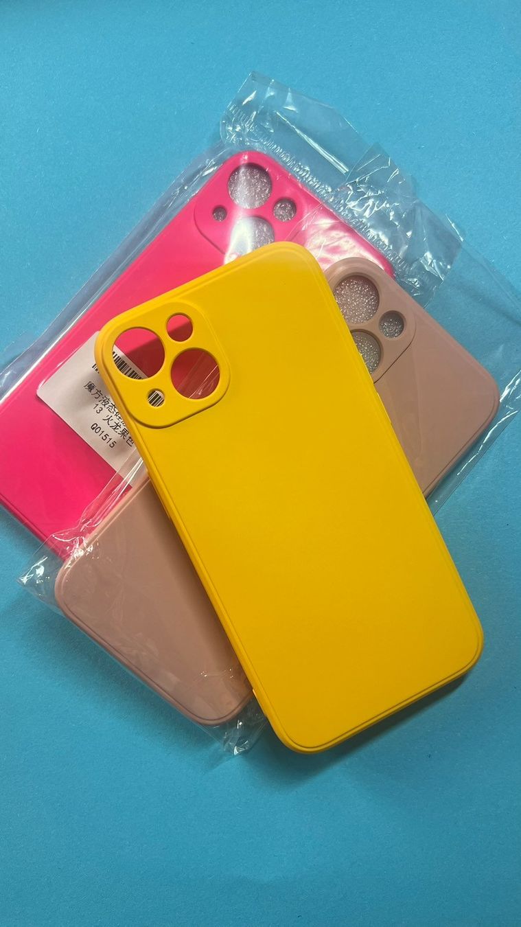 Cover & Protezioni schermo: Coque iPhone 13\14.   Hülle iPhone 13\14 – Nuovo e nell'imballaggio originale da St-Cergue venduto da vpr_7v8g 7