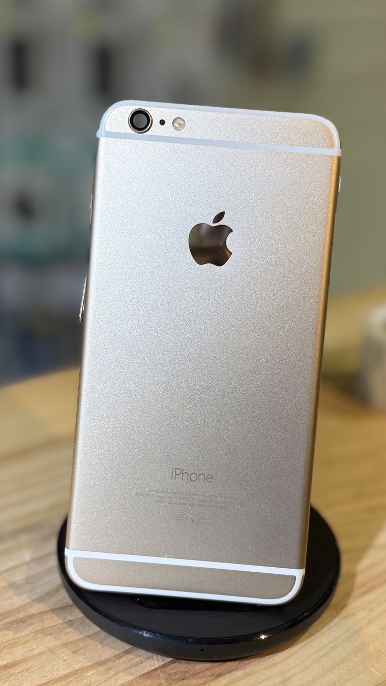 Apple Handys / Smartphones: Châssis iPhone 6 Plus avec composants neuf – Neu und originalverpackt aus Morges von DA-repa 3