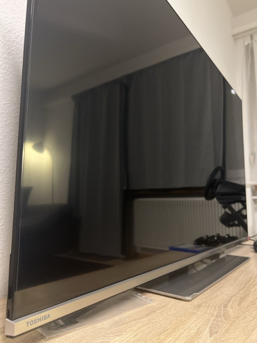 Televisori: SmartTV TOSHIBA – Nuovo (secondo la descrizione) da Dielsdorf venduto da 2re_8czc 1