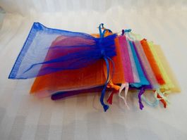 10 Organzasäckli