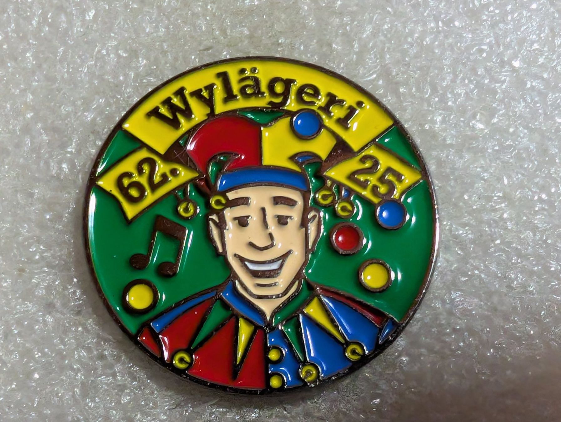 Plaketten & Abzeichen: Ansteckpin 243: Wylägeri – Gebraucht aus Oppligen von Pin-Fall-Shop