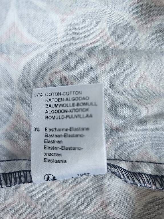 La Redoute Kleider: Kleid mit geometrischen Muster – Gebraucht aus Zürich von leonard014 1