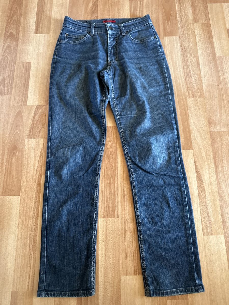 Angels Jeans: Angels Damen Jeans einf. Bundweite 34 cm – Usato da St. Gallen venduto da mai_gd7k