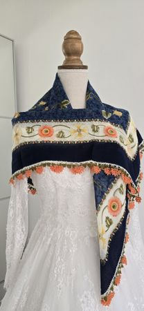 Handgestrickte vielseitige Schal, "Blumen Garten" 💙🧡