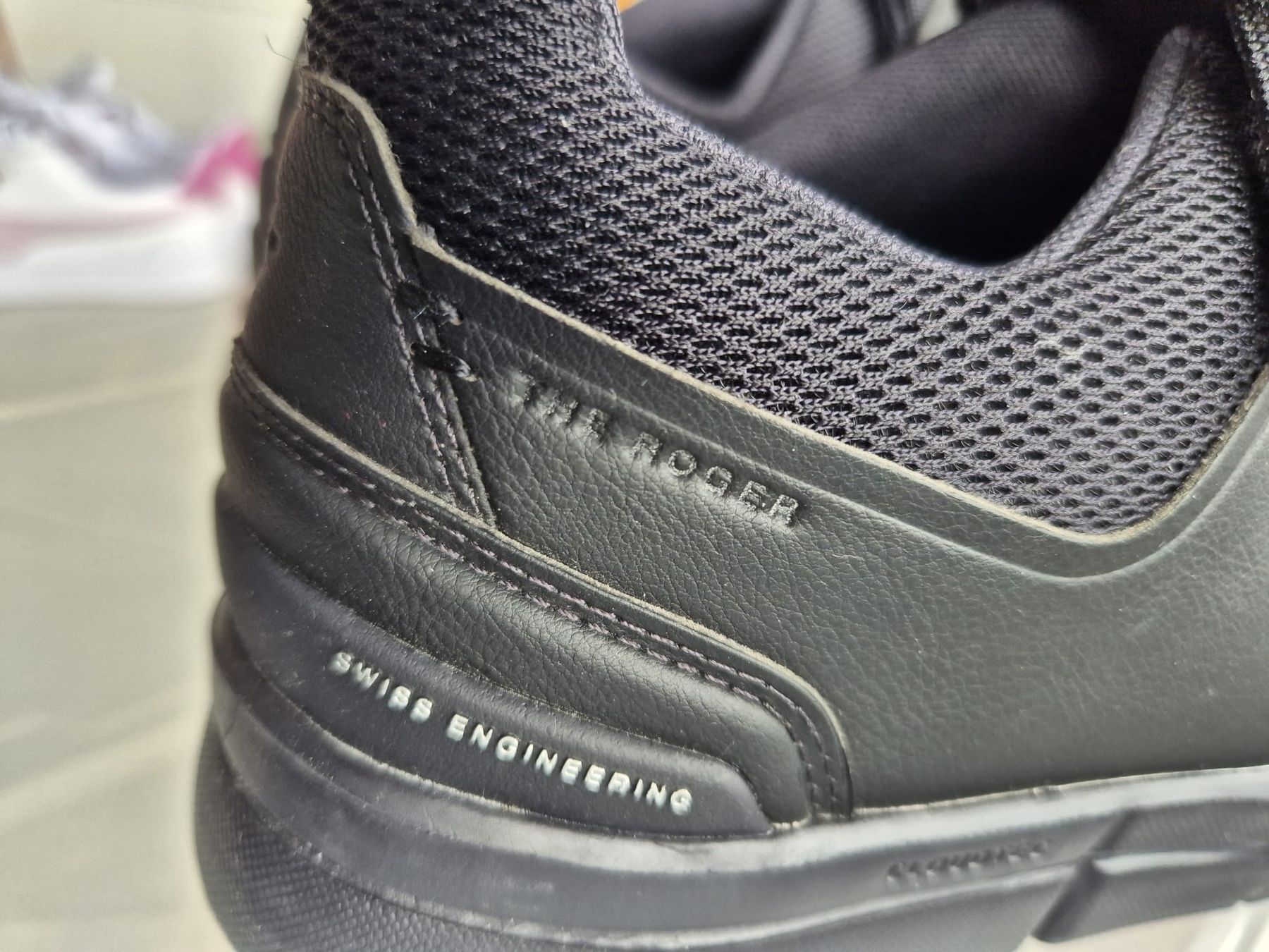 Scarpe da uomo: On-Running Sneakers Gr.42 – Usato da Schaffhausen venduto da Madison74 4
