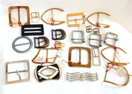 **VINTAGE GÜRTELSCHNALLEN TEILS NEU - TEILS GEBRAUCHT**