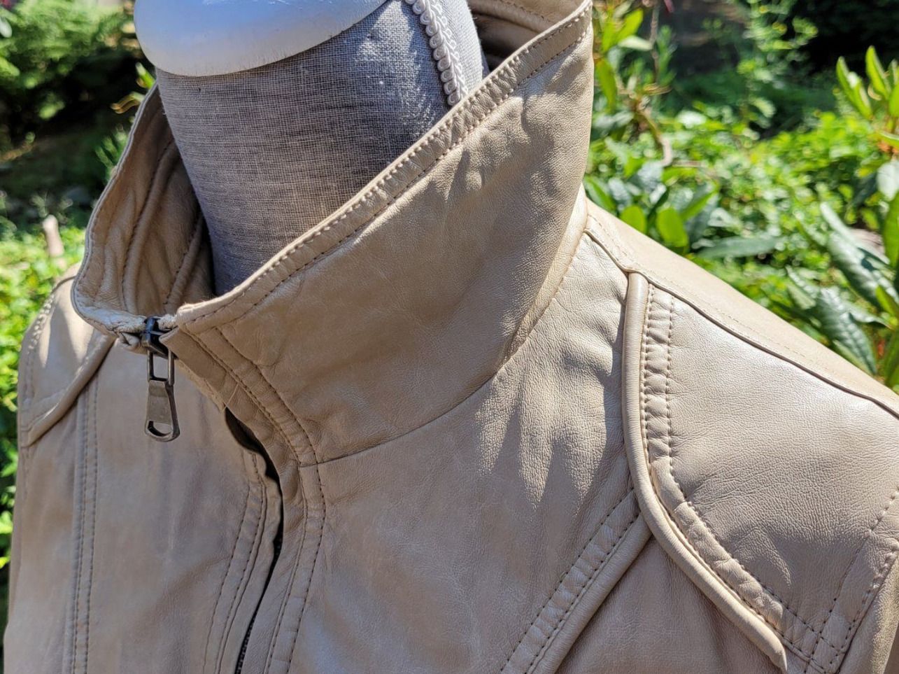 Giacche: L / 42, Kunstleder JACKE in Beige – Usato da Nottwil venduto da echtMOMO 3
