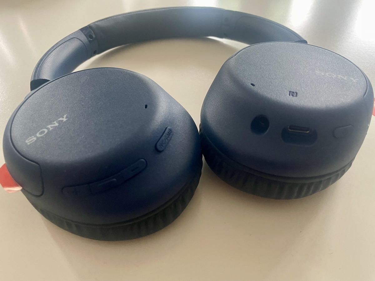 Sony Cuffie: SONY - Bluetooth Kopfhörer (Over-ear, Blau) – Nuovo (secondo la descrizione) da Rütihof venduto da JulieH85 5