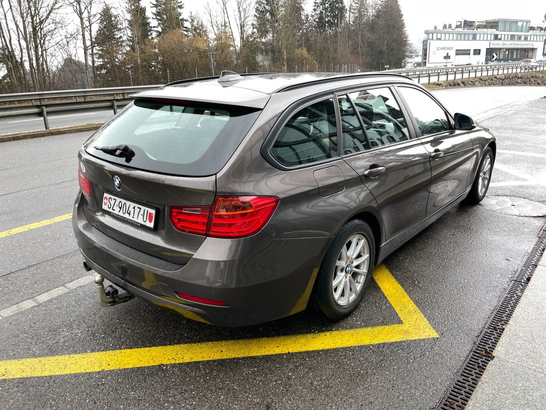 BMW Automobili: BMW 320d Touring – Usato da Schindellegi venduto da GCT_AG_Autos 5