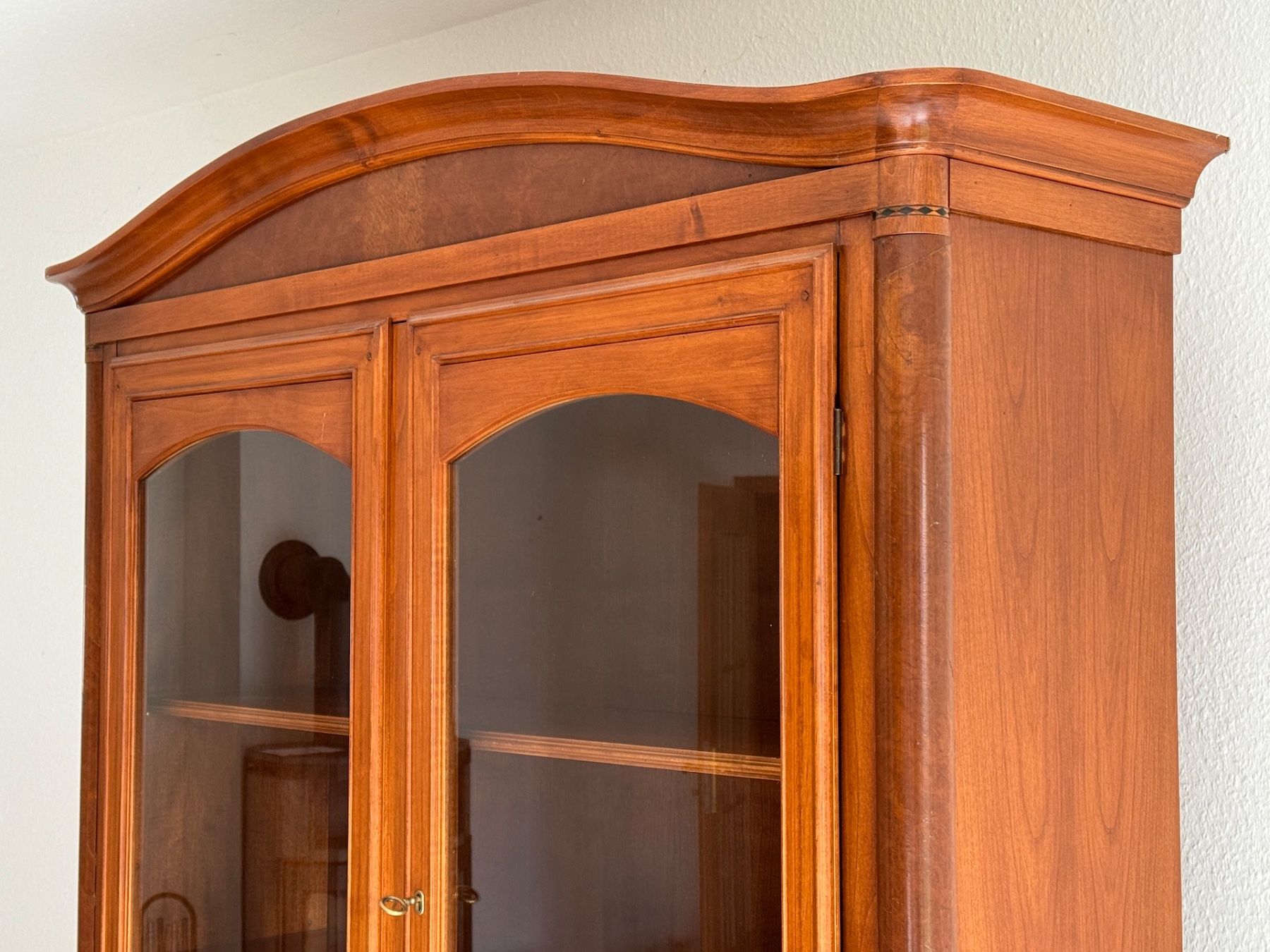Vetrine: Biedermeier Vitrine Kirschbaum Selva Antikstil + Versand – Usato da Gemünden venduto da GEUENWALD 7