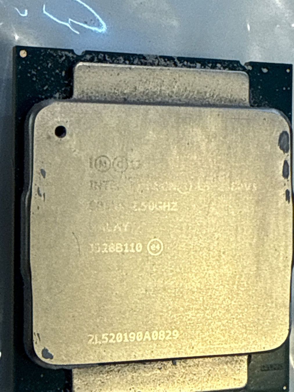 Intel Server: Intel Xeon E5-2680 v3  12 Core/ 24Threads 2.50GHz, LGA2011-3 – Usato da Zürich venduto da Drwatson 1