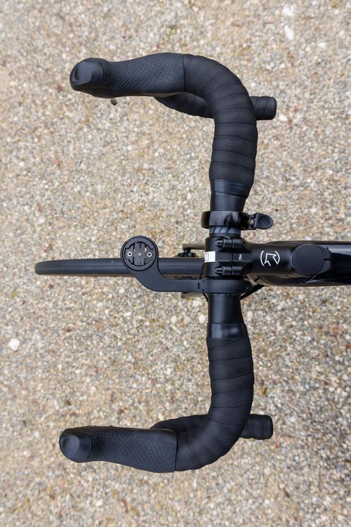 Specialized Vélos: Rennrad, Specialized, Roubaix, 54, Di2, Neu Carbonlaufräder – D'occasion à Schaffhausen par ada_kk8v 9