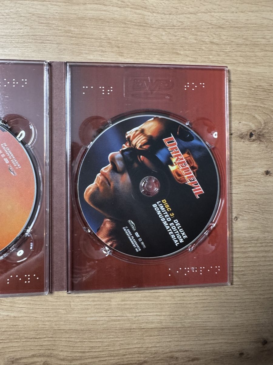 Tutti i DVDs: Daredevil Deluxe Limited Edition DVD - Box – Usato da Biberist venduto da etesummer 8