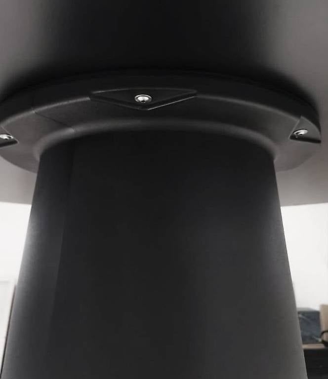 Tavoli: Table ronde Container par Marcel Wanders – Usato da la chaux-de-fonds venduto da Marxc 3
