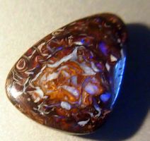 🔥 Boulder Opal Edelstein, rot/blau, Top Schliff, Rarität...