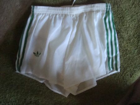 vintage 80iger years adidas Shorts "France" ws-grün, s.85 F