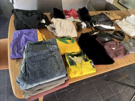 Riesiges Herren Kleiderpaket 32 Stk. M / L etc.