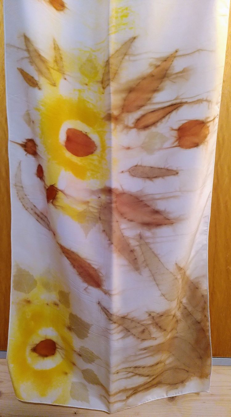 Foulard & Sciarpe: Foulard in seta tecnica ecoprint – Nuovo (secondo la descrizione) da Comano venduto da Maura