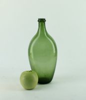 SCHÖNE, GROSSE WALDGLAS FLASCHE. MITTELEUROPA, 19.JAHRH.