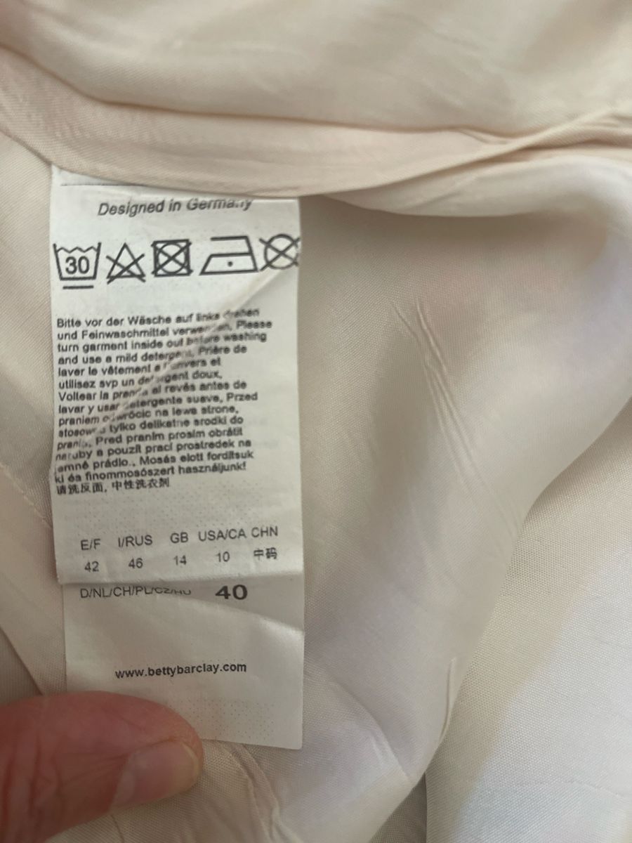 Betty Barclay Vestiti: Kleid Betty Barclay 40 – Nuovo (secondo la descrizione) da Aarau venduto da Arose5 3