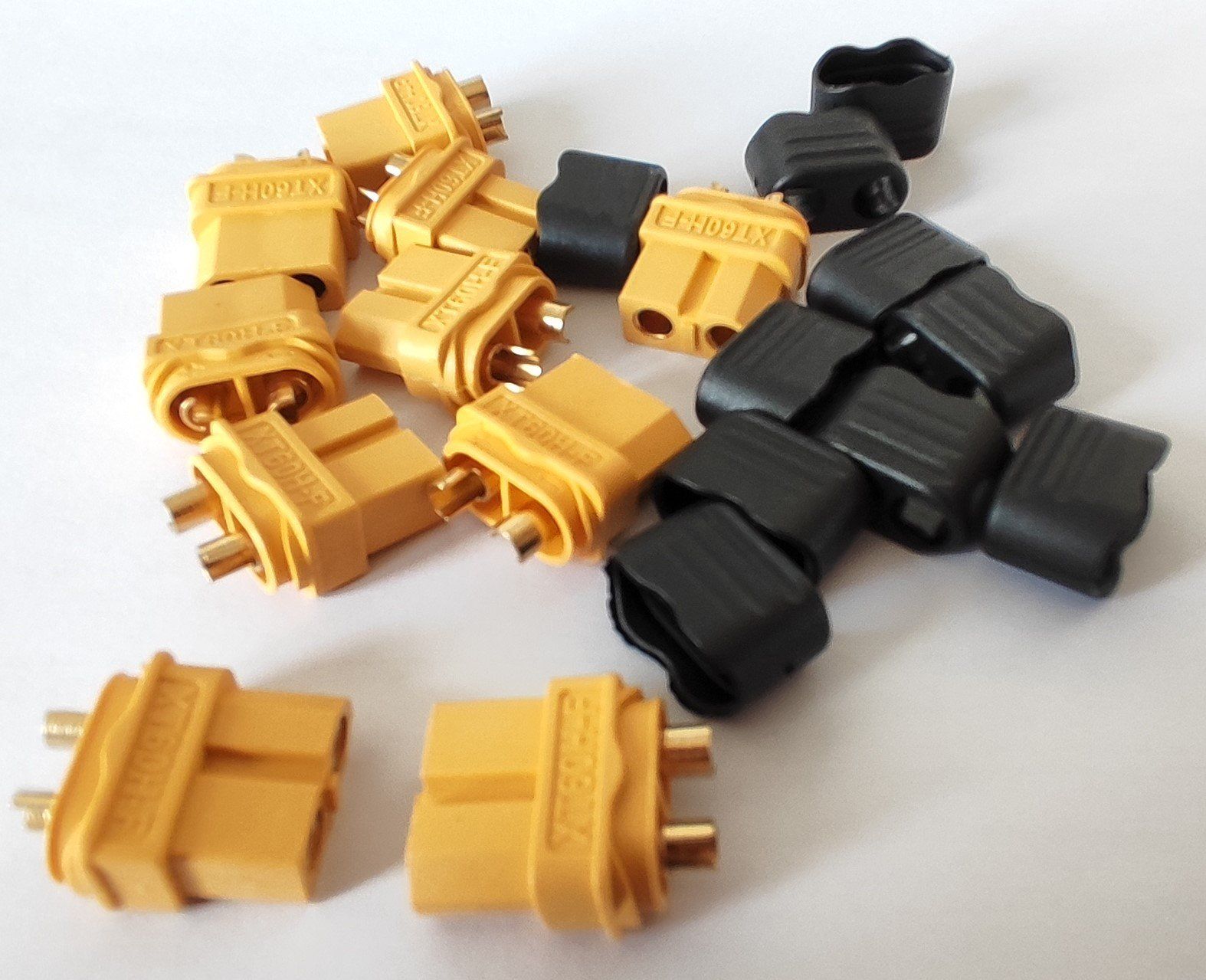 Modellismo RC: 10 Stück XT60H Stecker im Set – Nuovo (secondo la descrizione) da Uzwil venduto da Bruchpilot64 1