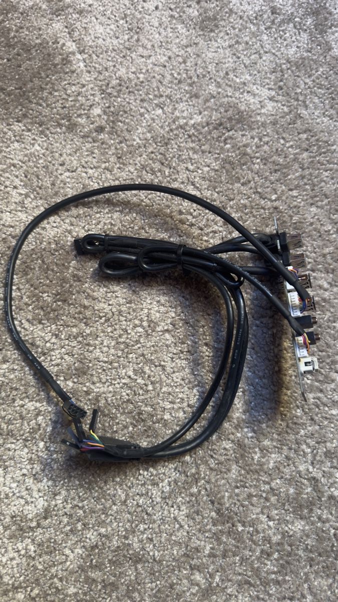 Custodie: Panneau frontal PC USB 3.0 / USB 2.0 Audio – Usato da Vuippens venduto da Anna_as 1