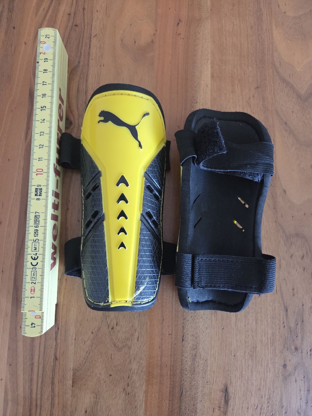 Puma Protezioni & Imbottiture: Schienbeinschoner Puma – Usato da Root venduto da Melissa011113 1