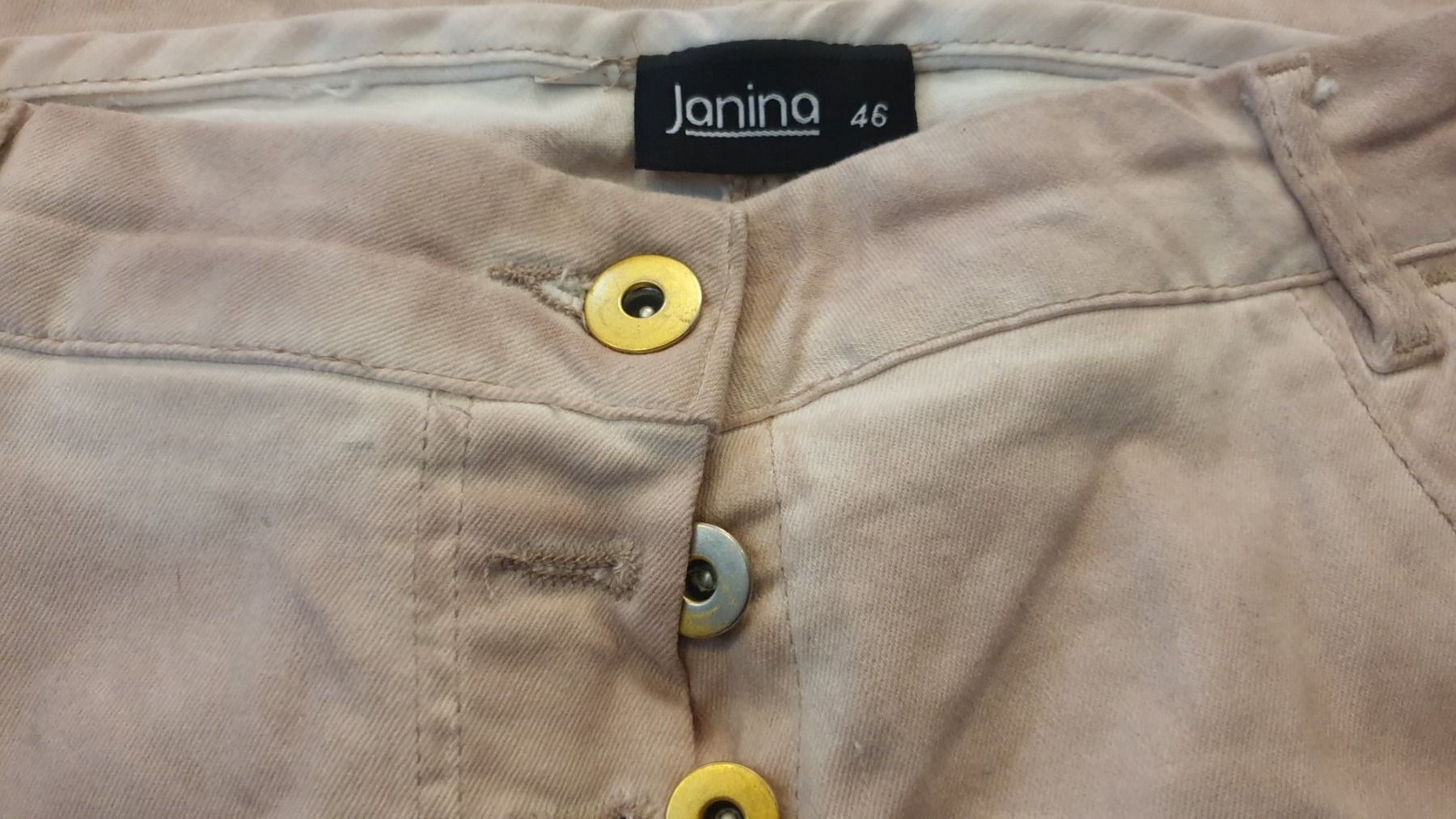 Pantaloni: Damen Hose – Usato da Clarens venduto da fur_bxq2 1