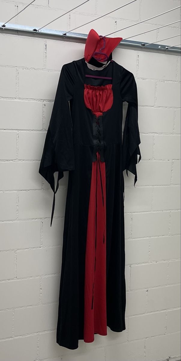 Costumi: Vampire costume for Halloween, size M, with hat & bag – Nuovo (secondo la descrizione) da Dietikon venduto da ami_zvp7 2