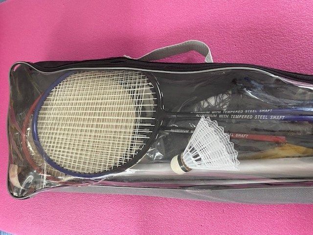 Empire Athletics Badminton Set 6-tlg. - Schläger, Bälle & Tasche In Schwarz-Gold