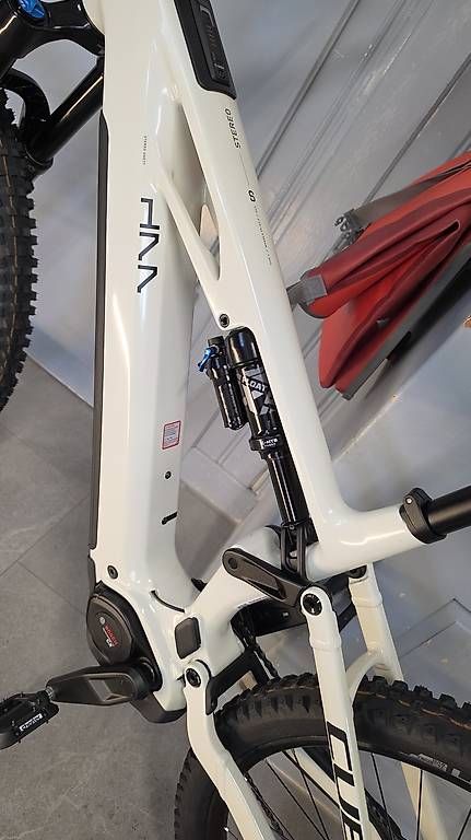 Vélos: E-Bike CUBE CARBON Neu** 800Wh  – D'occasion à Bronschhofen par Timi.g 4
