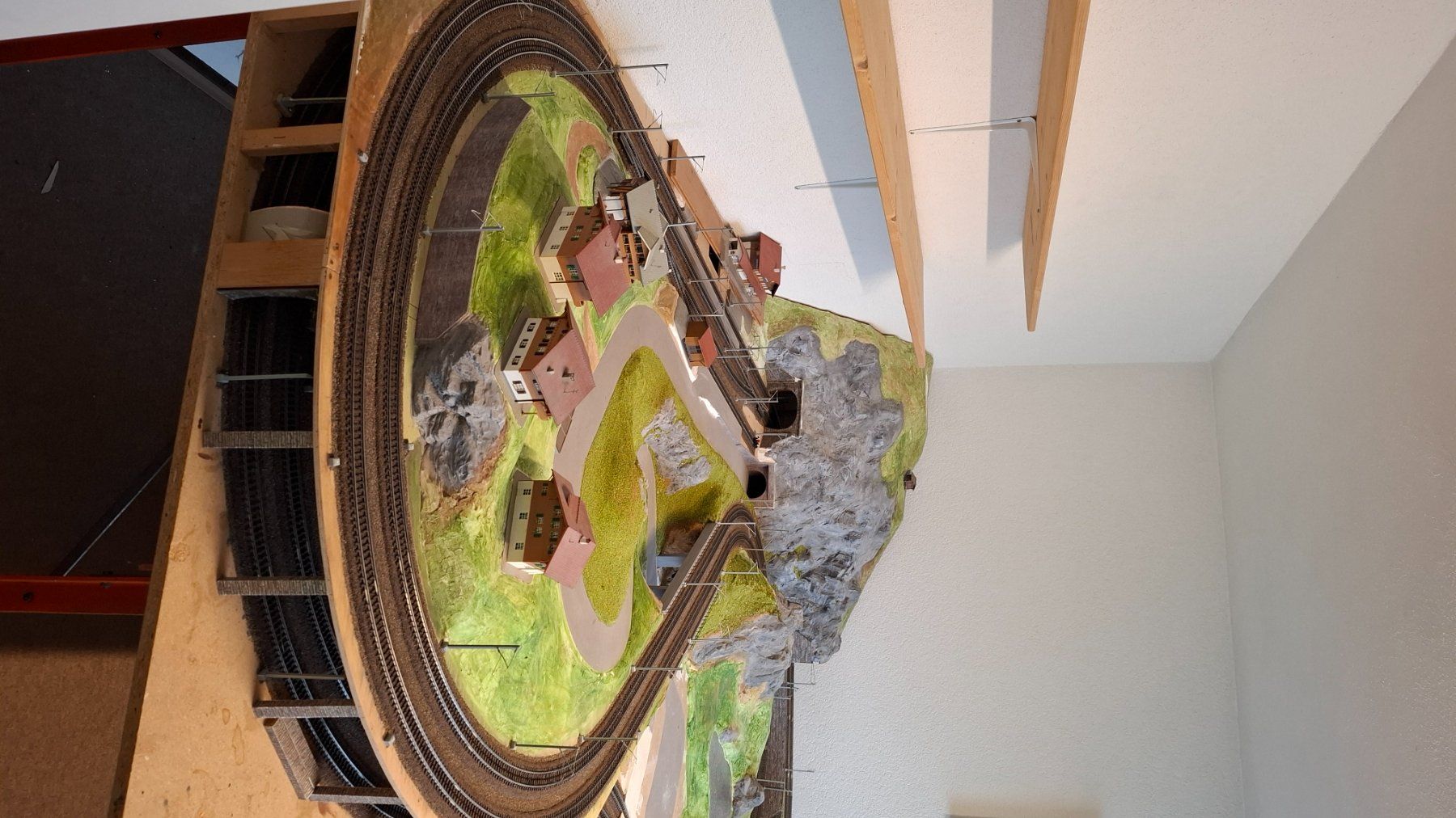 Märklin Modellini di ferrovie: Modelleisenbahnanlage – Usato da Radelfingen venduto da Spugi93 3
