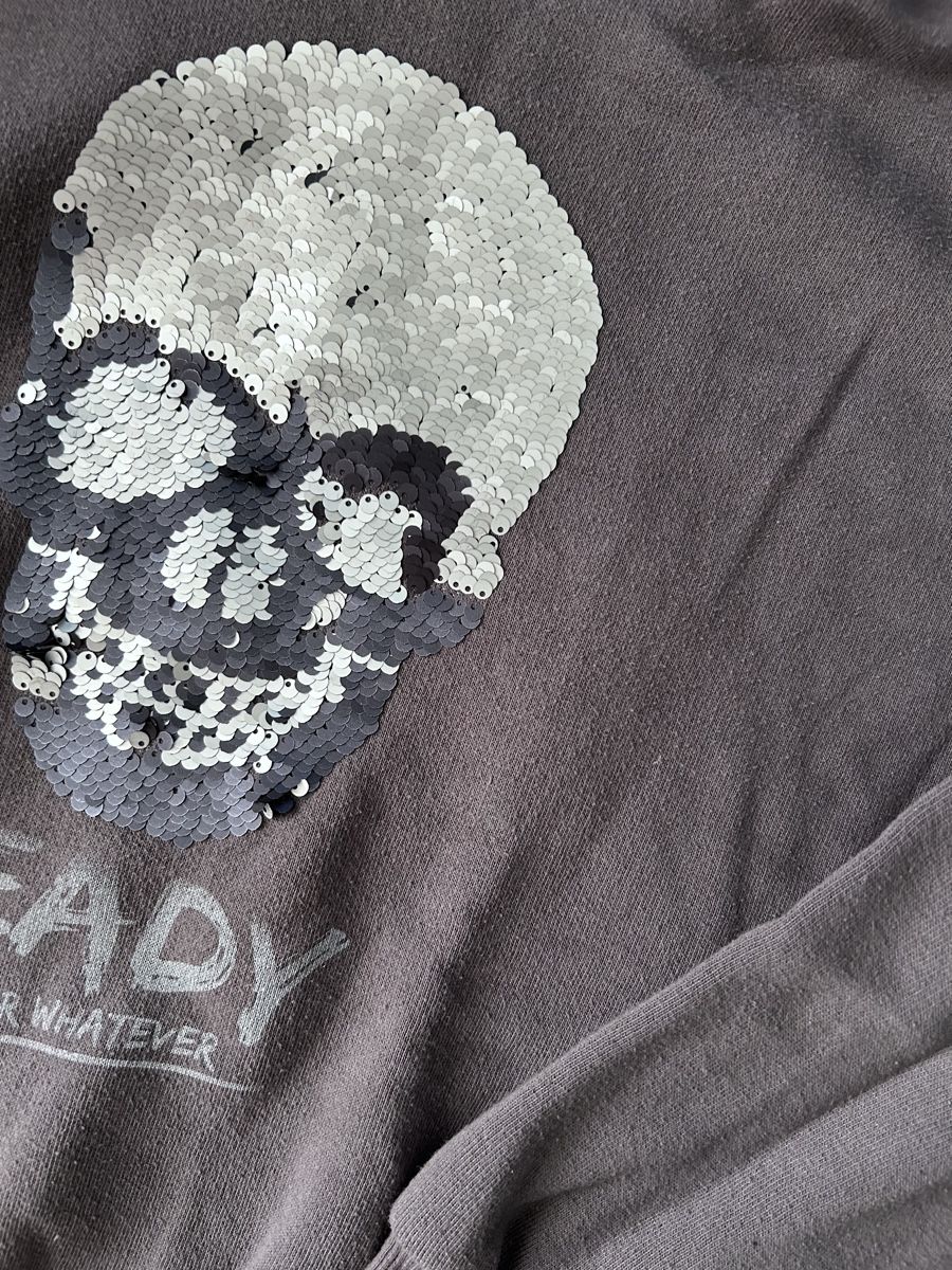 Pullover & Sweatshirts: Pullover 134 – Gebraucht aus Frauenfeld von manuburg 1