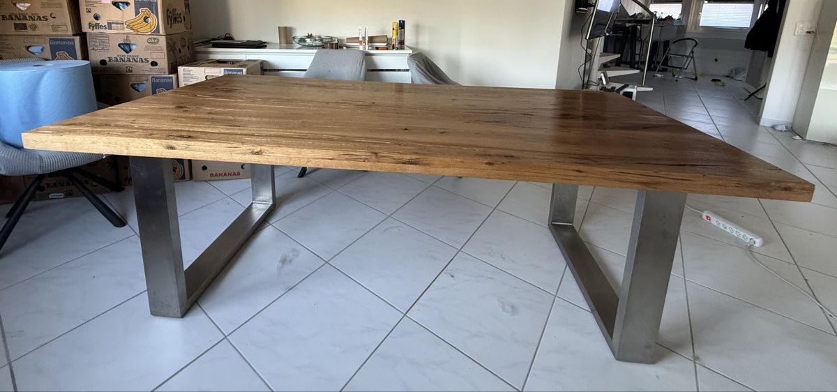 Tische: Esstisch 220x100 cm – Gebraucht aus Volketswil von Bailey7