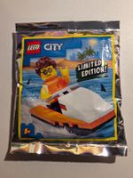 LEGO City 952008 Guy on Water Scooter foil pack
