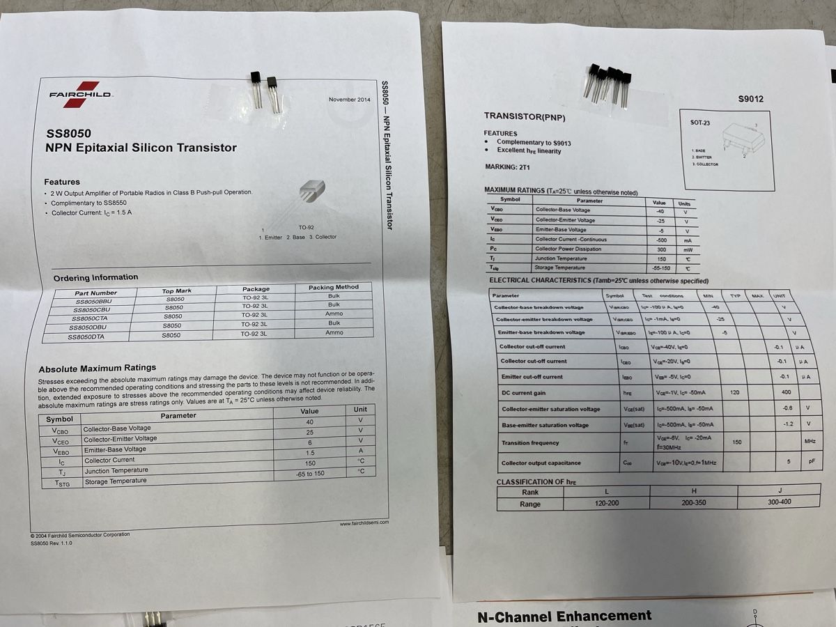 Elektronikbauteile: NPN PNP Transistoren Sortiment: 2N3906, S9013, SS8550 – Gebraucht aus Niederwil AG von VST92 3