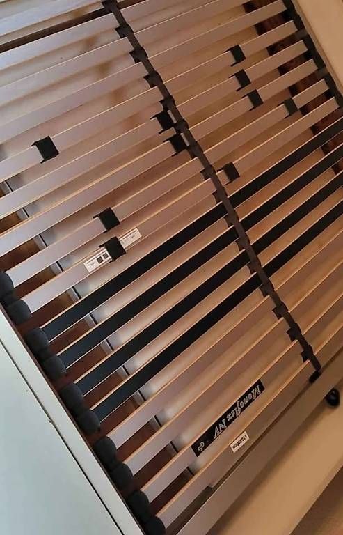 Letti: Bett 120x200 cm plus Umrandung – Usato da Berg TG venduto da Saratoga1972 2