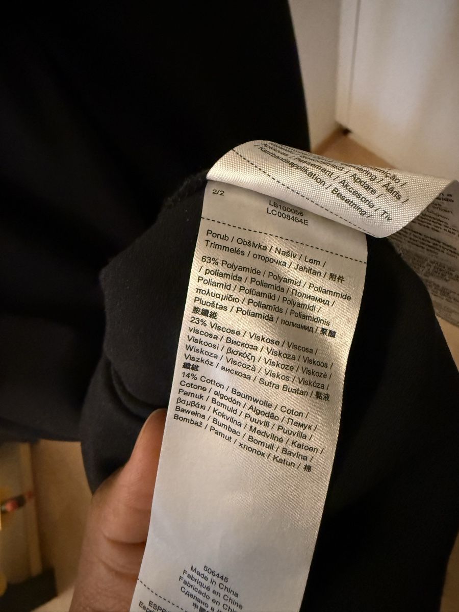 Esprit Kleider: Schwarzes Kleid. Esprit – Gebraucht aus Stäfa von yei_8vlc 2