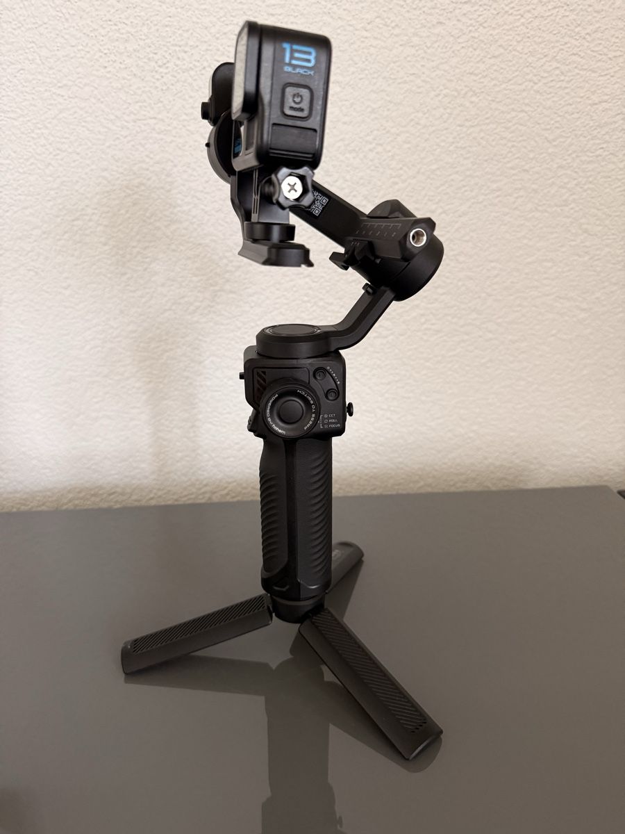 Gopro Trépieds & Accessoires: GoPro Fluid Pro AI – Neuf (Voir description) à Hüttikon par zer_zr67 3